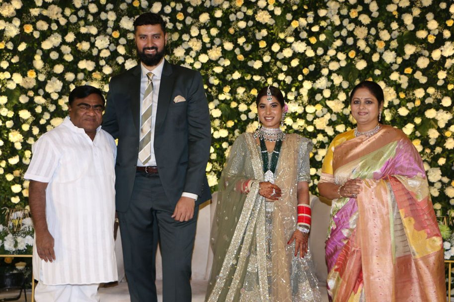 Celebs-at-Jayasudha-Kapoor-Elder-Son-Nihar-Wedding-Reception